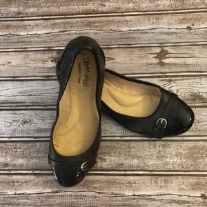 Sale 💰Black flats size 10